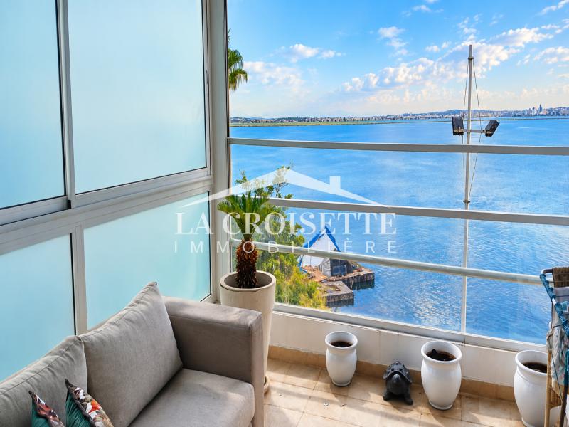 Duplex semi-meublé S+3 avec vue sur lac au Lac1